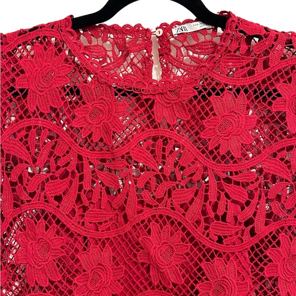 Zara Women’s Dark Red Crochet Top - Picture 3 of 4